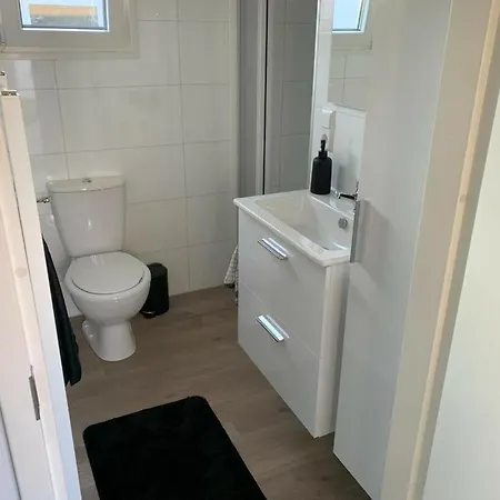 5 * Petten